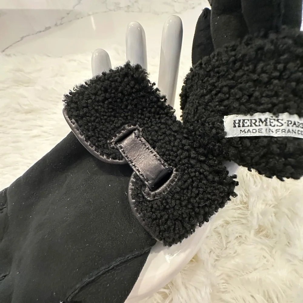 Hermes Black Sheepskin Gloves Size 7 - Picture 4 of 5
